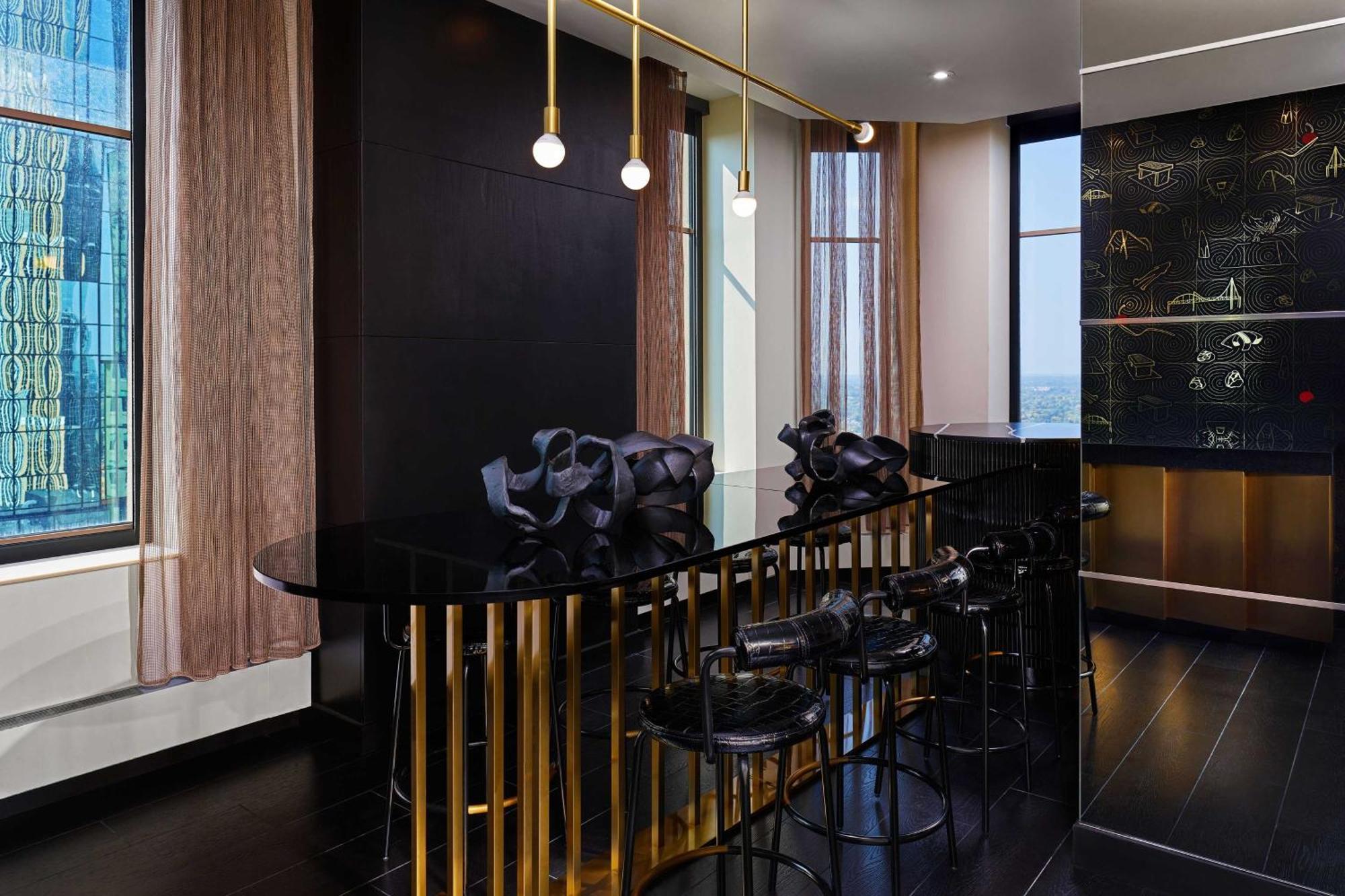 W Minneapolis - The Foshay Екстер'єр фото