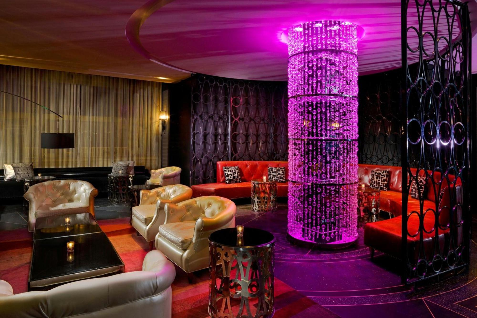 W Minneapolis - The Foshay Екстер'єр фото